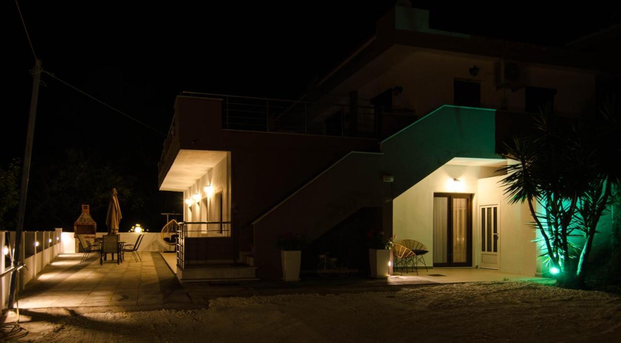 L & A - Guest House Skála Potamiás Exterior foto